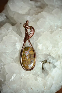 Moroccan Seam Agate in Copper