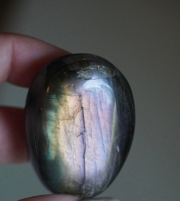 Mini Labradorite Palm Stone