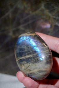 Labradorite Palm Stone